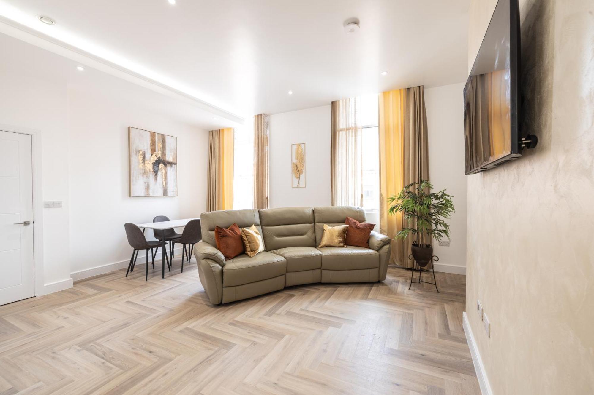Luxury Retreat, Perfect For Business & Families With Free Gym By The Pocklington - The Abbey Апартаменты