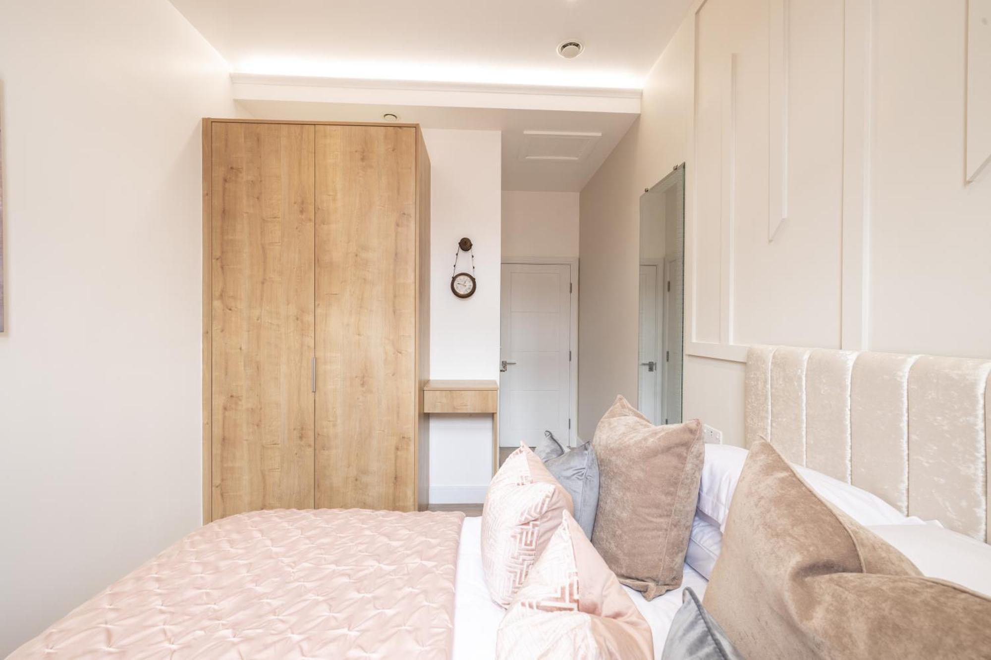 Luxury Retreat, Perfect For Business & Families With Free Gym By The Pocklington - The Abbey Лестер