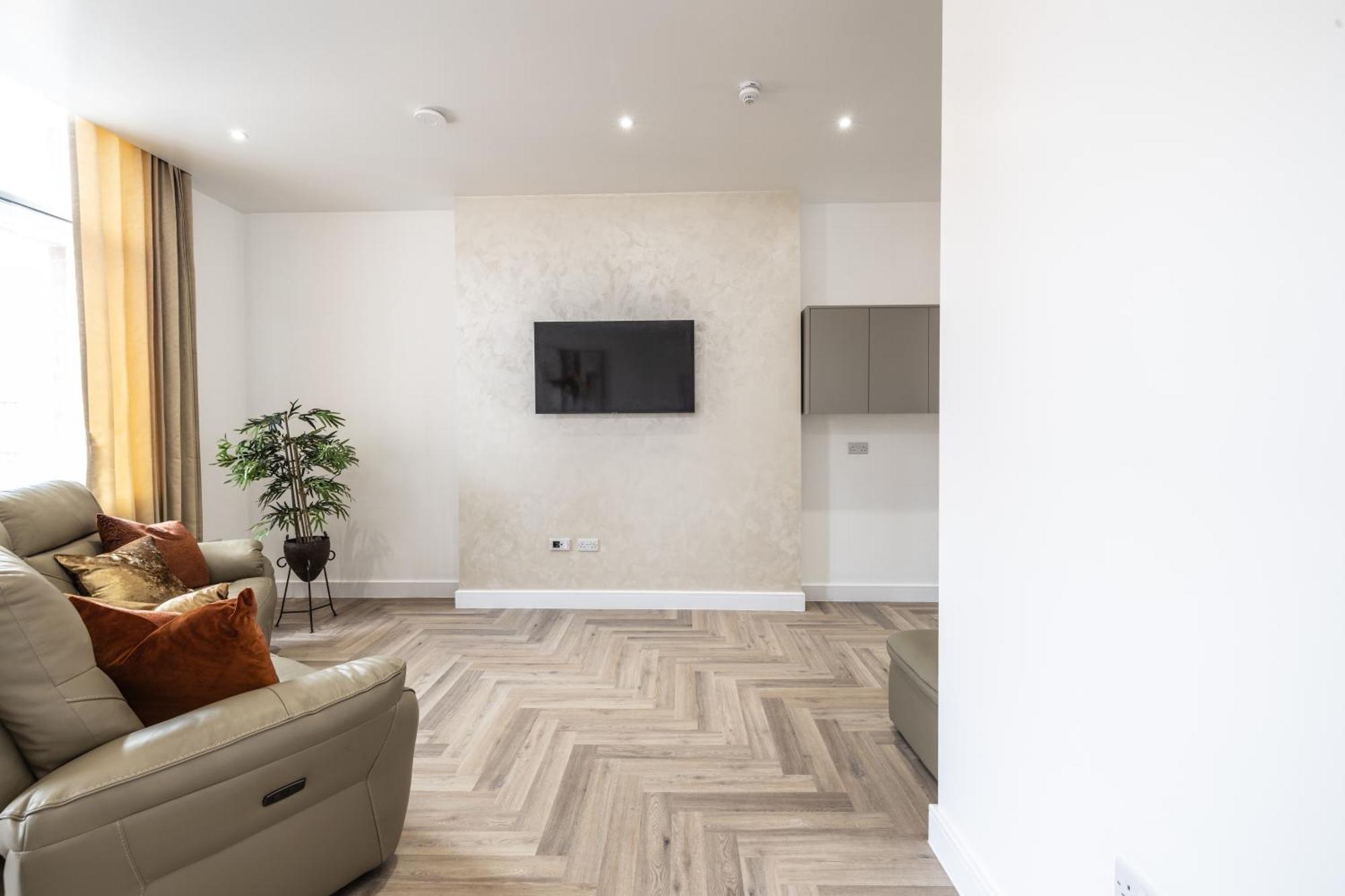 Апартаменты Luxury Retreat, Perfect For Business & Families With Free Gym By The Pocklington - The Abbey Лестер